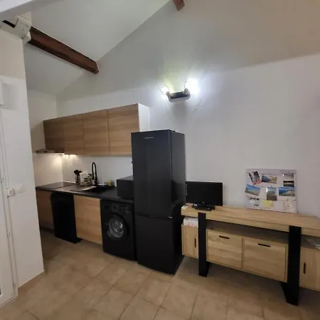 Maisonnette Mail Rochelongue Location Samedi Au Samedi بيت للعطل