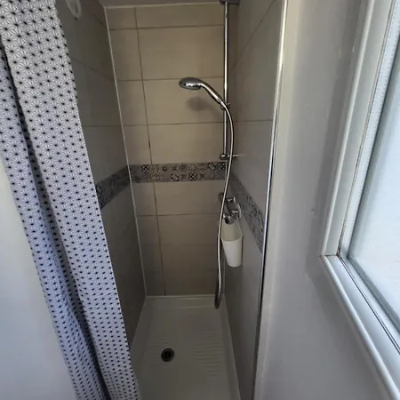 Maisonnette Mail Rochelongue Location Samedi Au Samedi * آجد